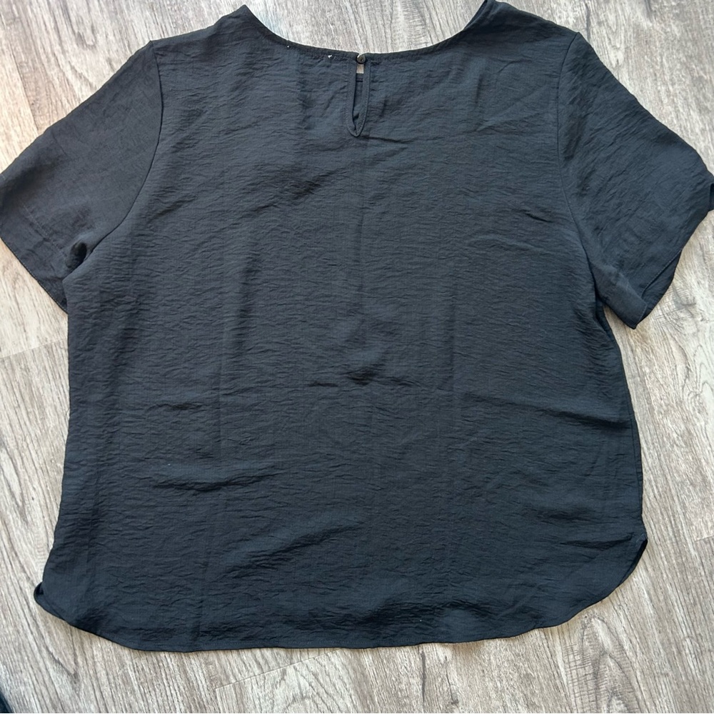 BNWT Black Women's Top size xl - Picture 3 of 8
